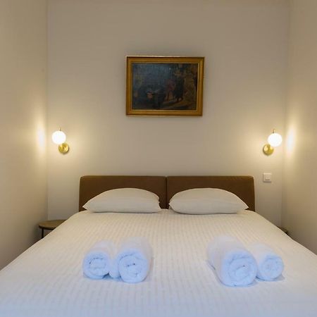 12 Carnot - Beaune Beaune  Eksteriør billede